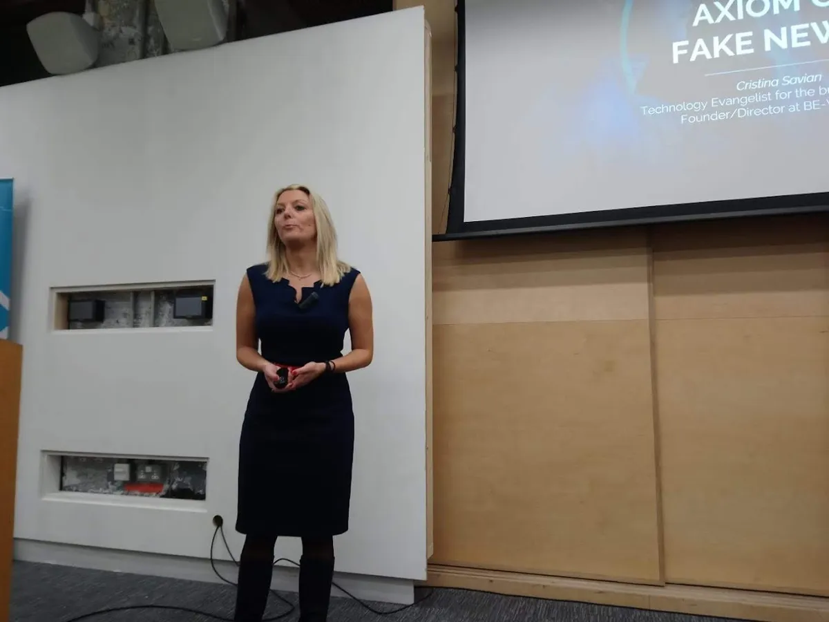 Cristina Savian on stage